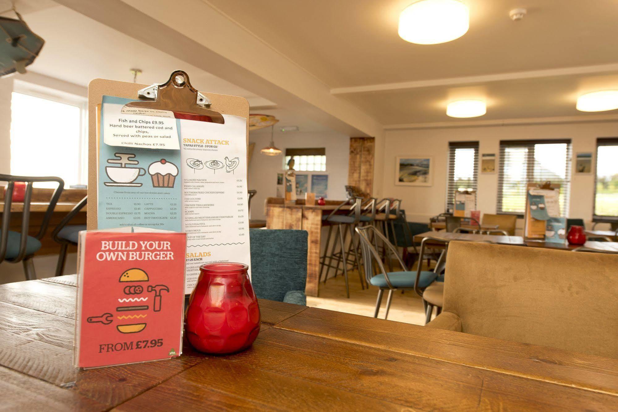 Hostal Yha Treyarnon Bay *